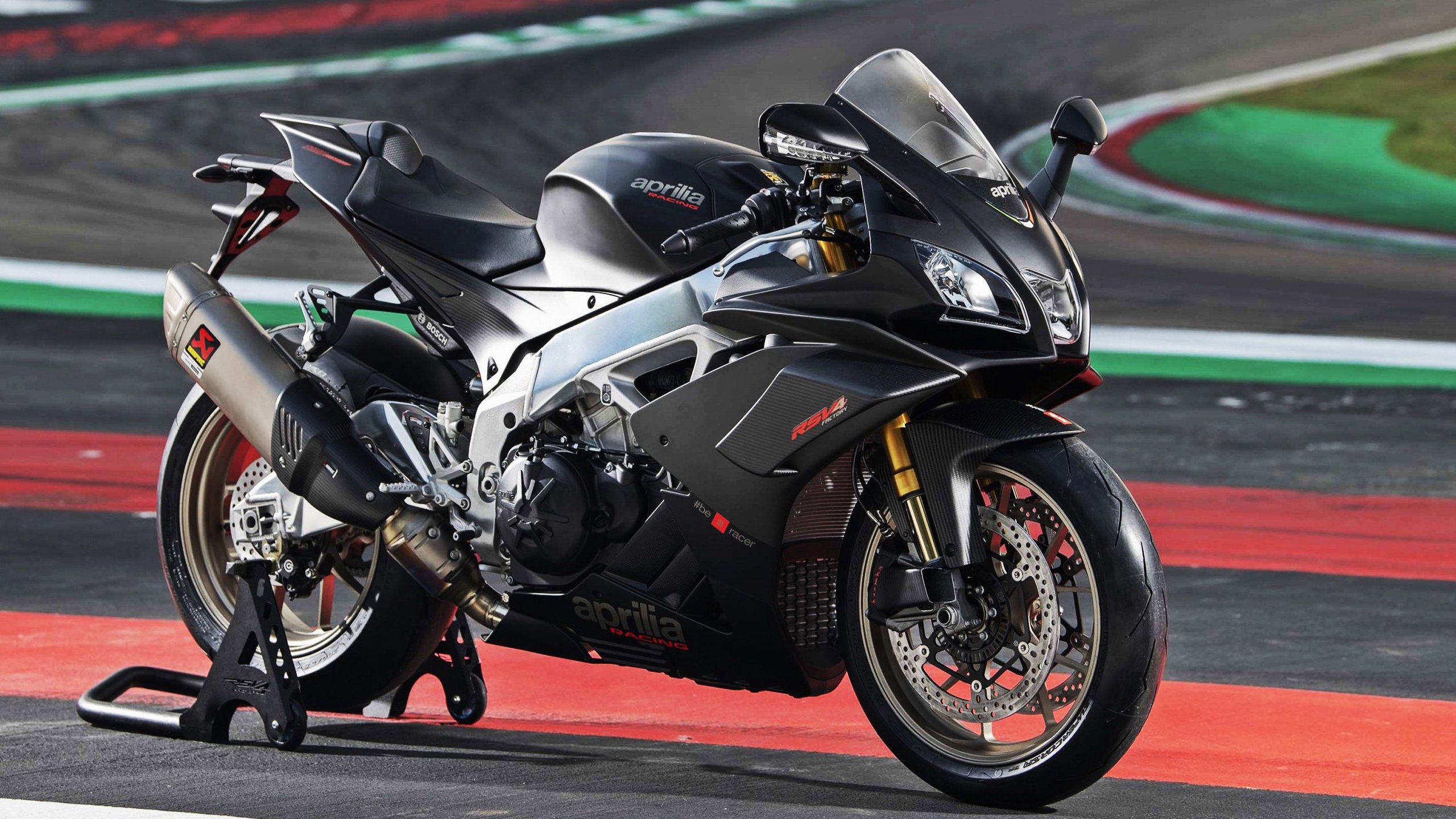 旧王与新锐,国家德比的宿命,与红狼的独白